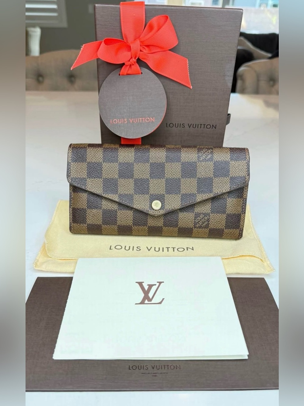 Authentic Louis Vuitton Sarah Wallet